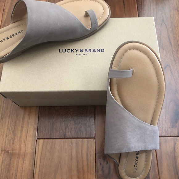 Lucky brand sandals - Picture 2 of 4